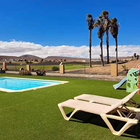 Yeromi Villa
